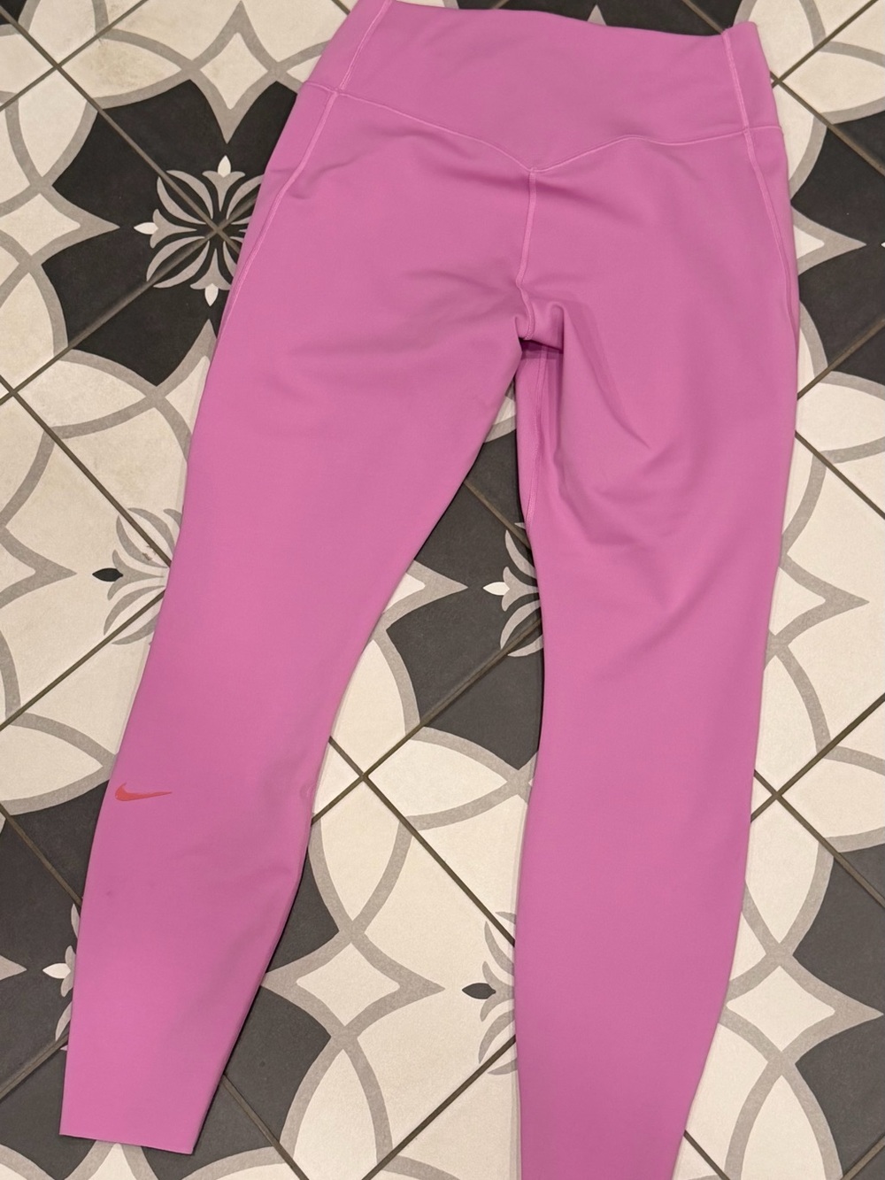 Nike Pink Women's Universa High Waisted Leggings